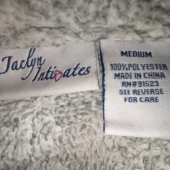 Plush Robe - Picture 6 of 6